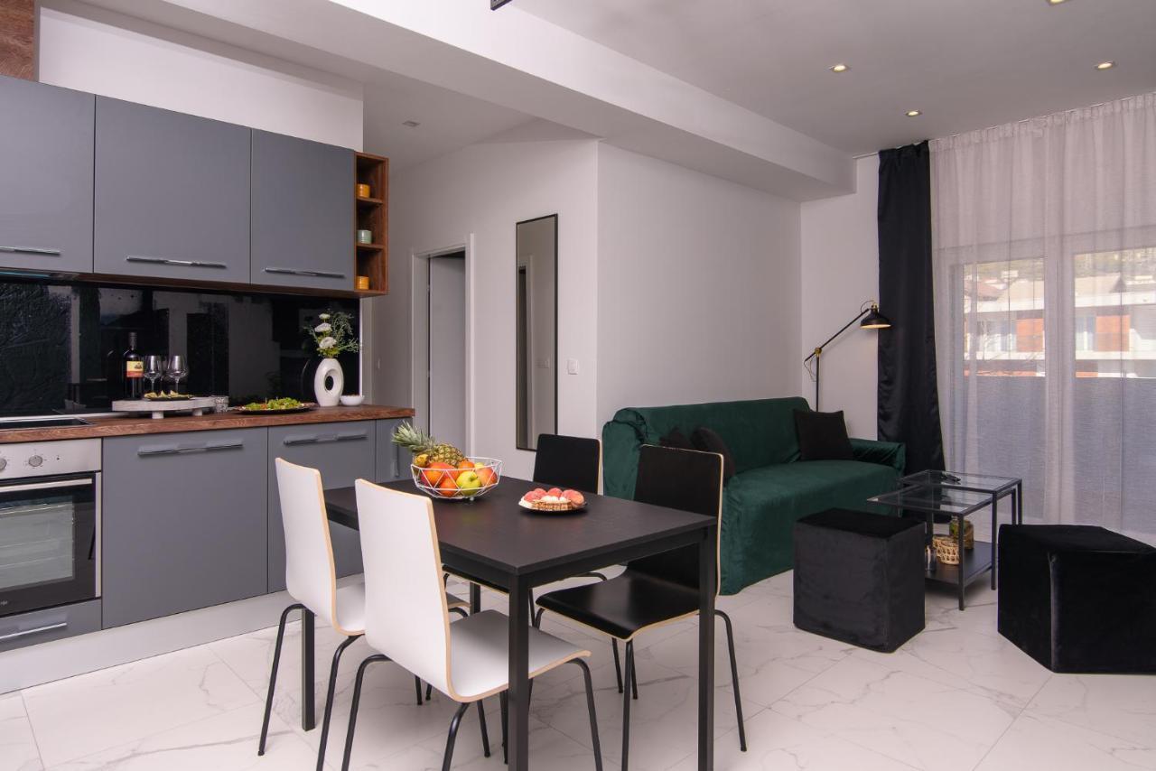 Batinic Apartments Kaštela Eksteriør bilde